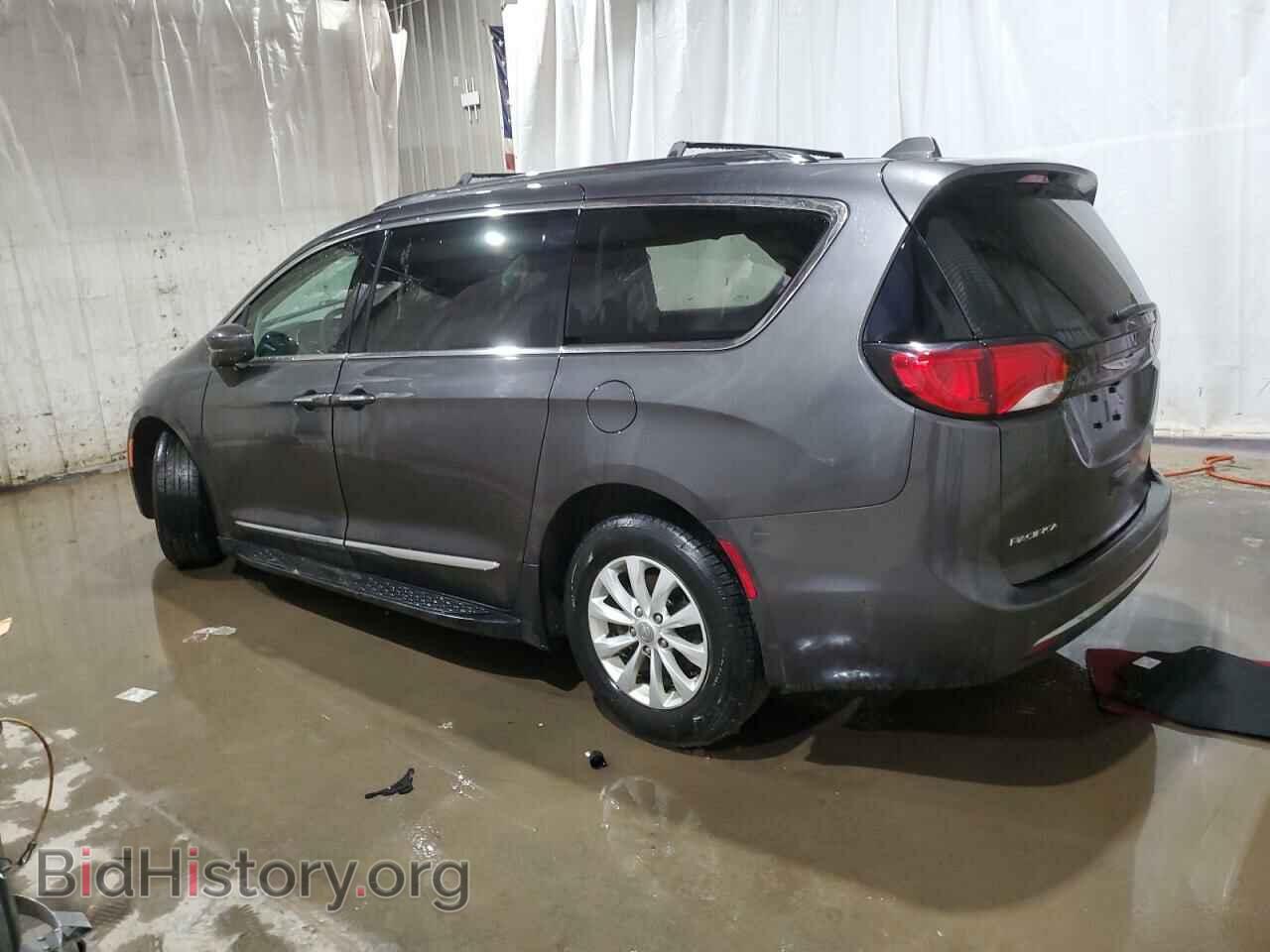 2019 CHRYSLER PACIFICA - VIN: 2C4RC1BG1KR555465 - Фото 2