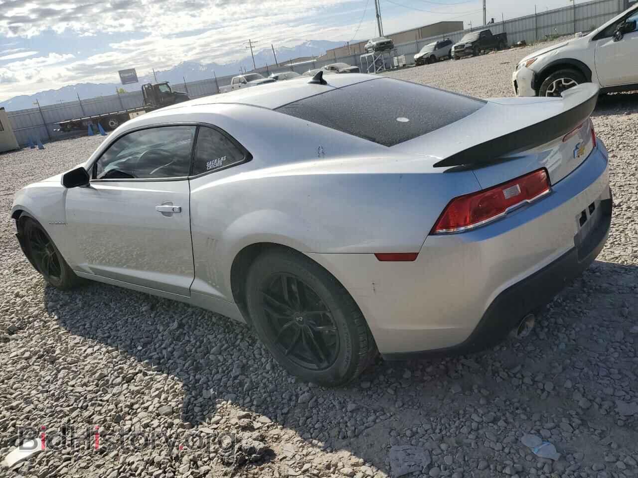 2015 CHEVROLET CAMARO - VIN: 2G1FB1E31F9305933 - Фото 2
