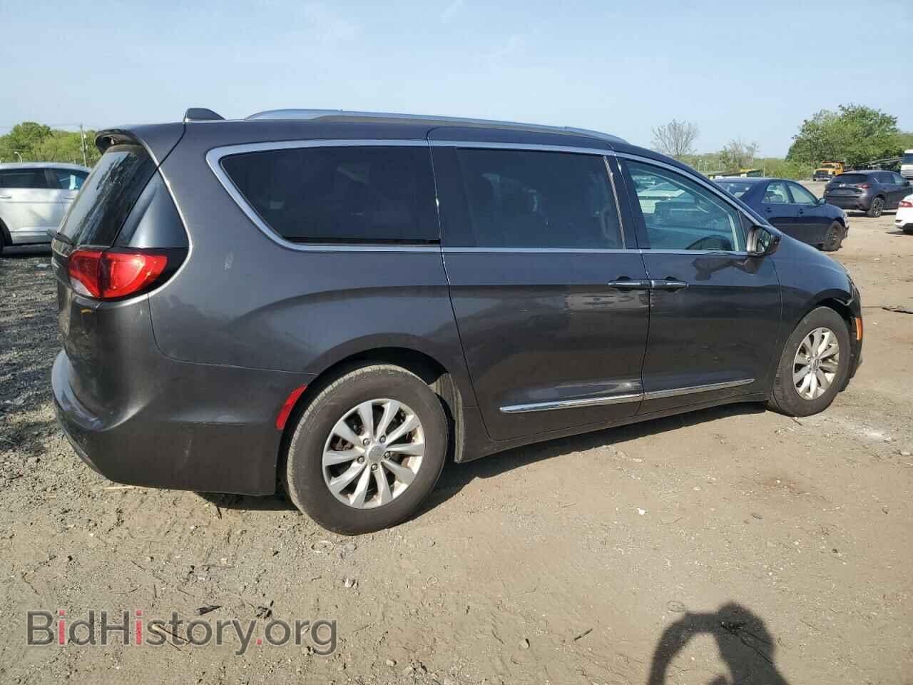 2018 CHRYSLER PACIFICA - VIN: 2C4RC1EG0JR235905 - Фото 3