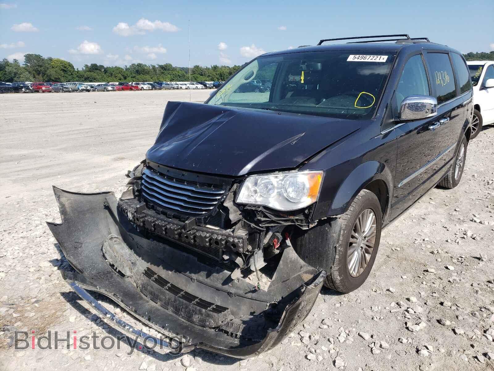 2014 CHRYSLER MINIVAN - VIN: 2C4RC1CG6ER178215 - Photo 2