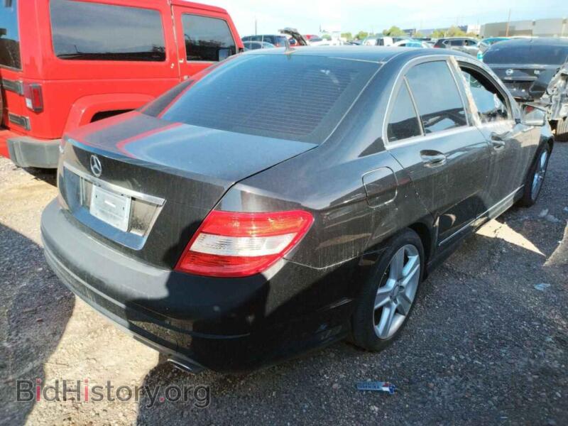 2011 Mercedes-Benz C-CLASS (VIN WDDGF5EB6BR133855) — фото 4 из 10