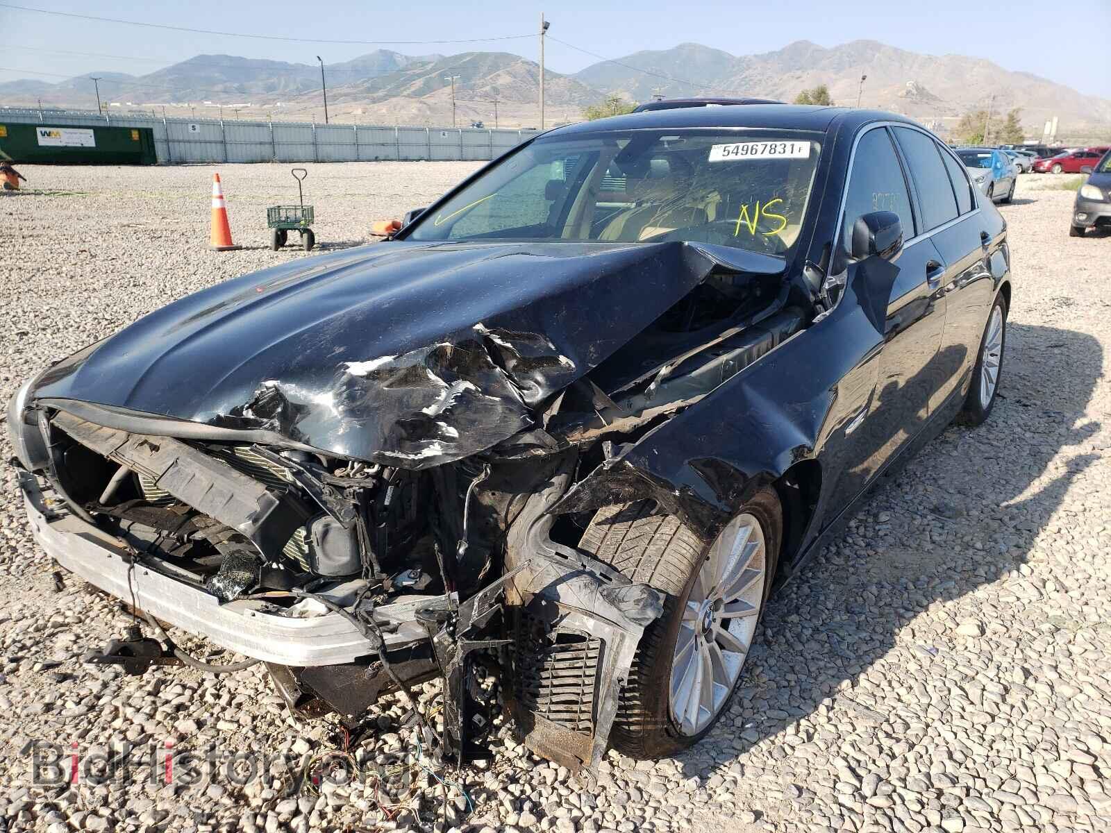 2013 BMW 5 SERIES - VIN: WBAFU7C52DDU68113 - Фото 2