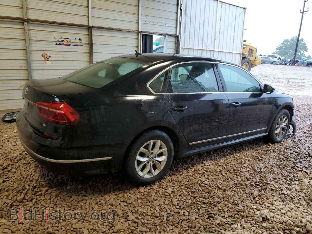 2017 VOLKSWAGEN PASSAT - VIN: 1VWAT7A32HC008976 - Фото 3