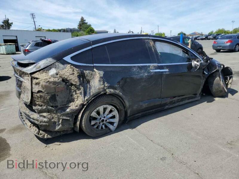 2016 Tesla MODEL X (VIN 5YJXCBE21GF028784) — photo 3 of 13