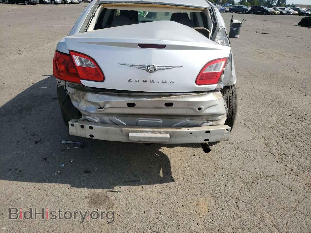 2010 CHRYSLER SEBRING - VIN: 1C3CC4FB7AN208051 - Фото 9