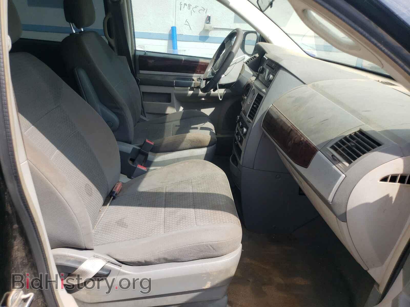 2010 CHRYSLER MINIVAN - VIN: 2A4RR5D18AR461333 - Фото 5