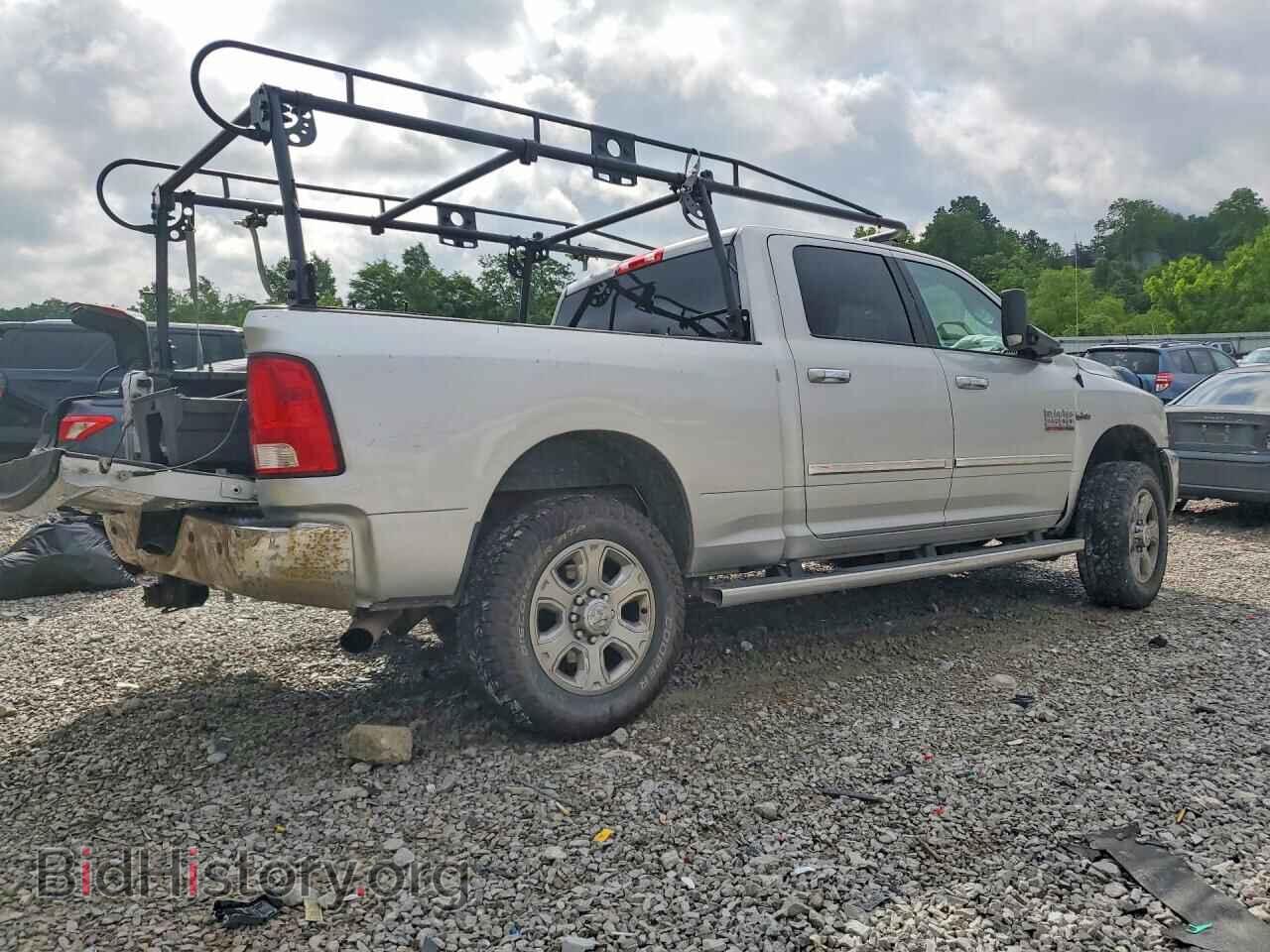 2015 RAM 2500 - VIN: 3C6UR5DJ8FG537332 - Photo 3