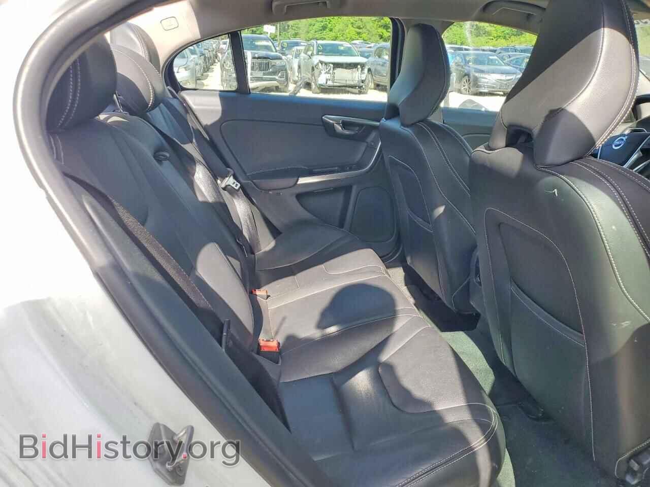 2018 VOLVO S60 - VIN: YV126MFL8J2461902 - Фото 10