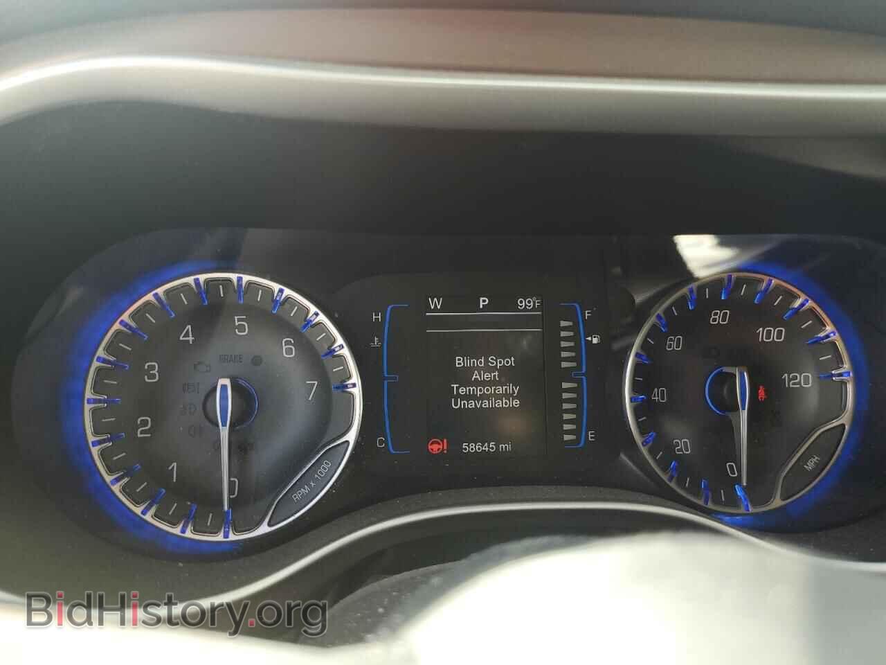 2017 CHRYSLER PACIFICA - VIN: 2C4RC1DGXHR588342 - Photo 9