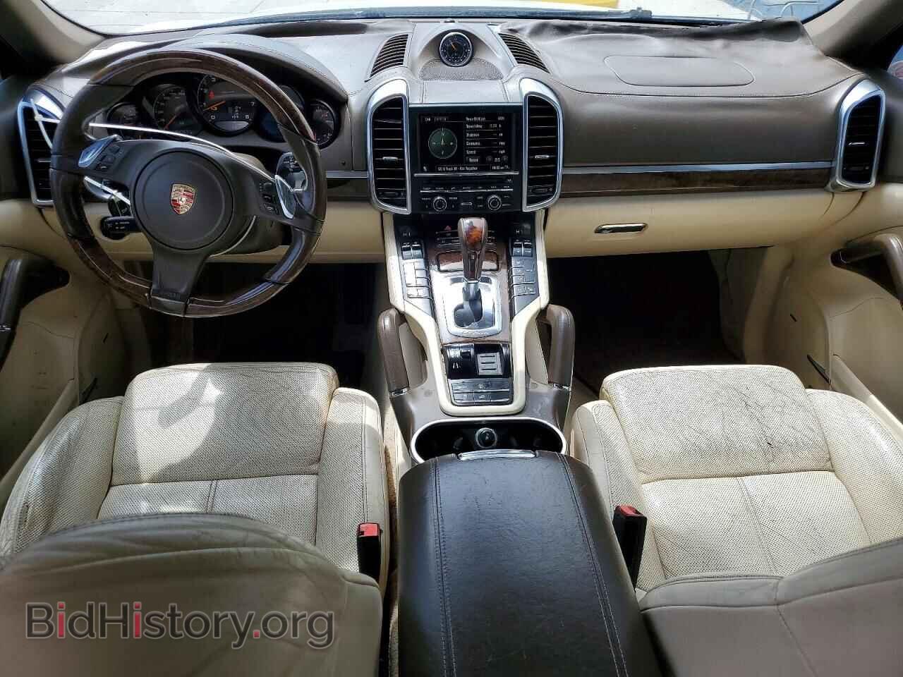 2013 PORSCHE CAYENNE - VIN: WP1AA2A26DLA00021 - Photo 8