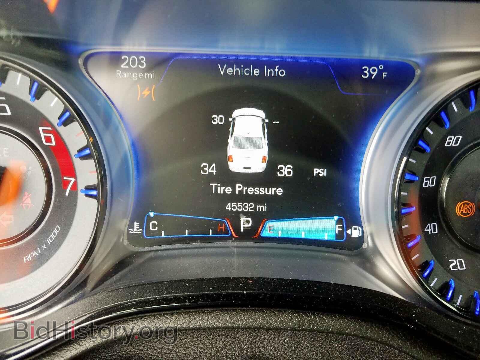 2016 CHRYSLER 300 - VIN: 2C3CCABT7GH182436 - Photo 8