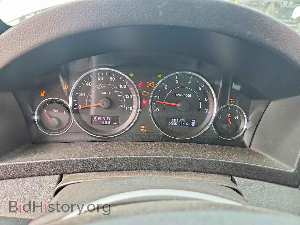 2010 JEEP CHEROKEE - VIN: 1J4PR4GK0AC154446 - Фото 9