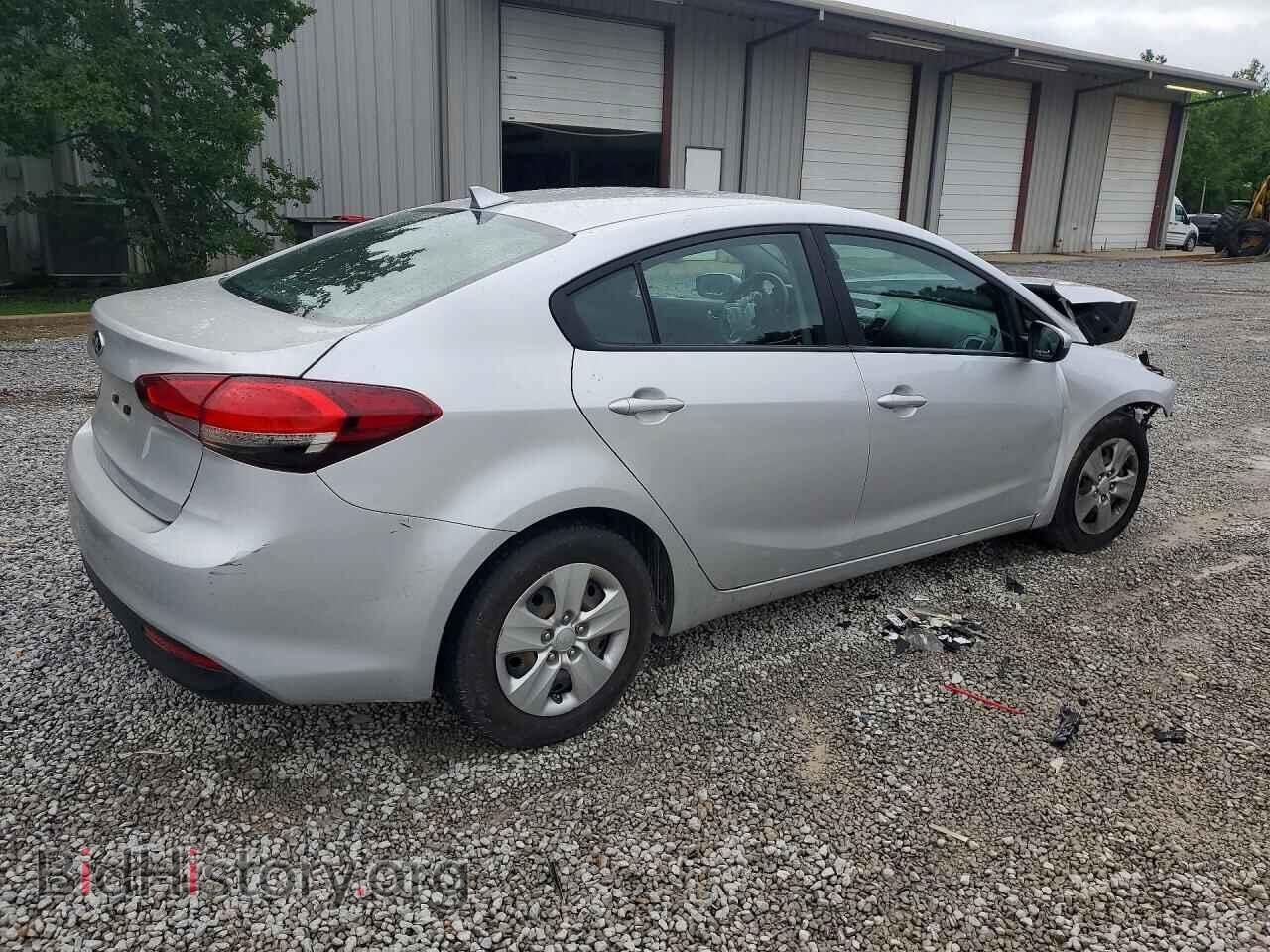 2017 KIA FORTE - VIN: 3KPFK4A73HE033679 - Фото 3
