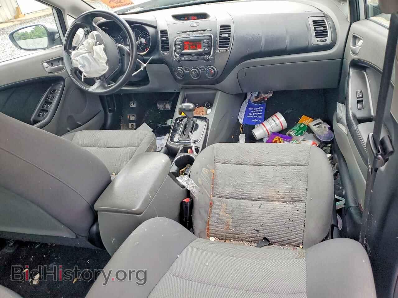 2017 KIA FORTE - VIN: 3KPFK4A73HE033679 - Фото 8