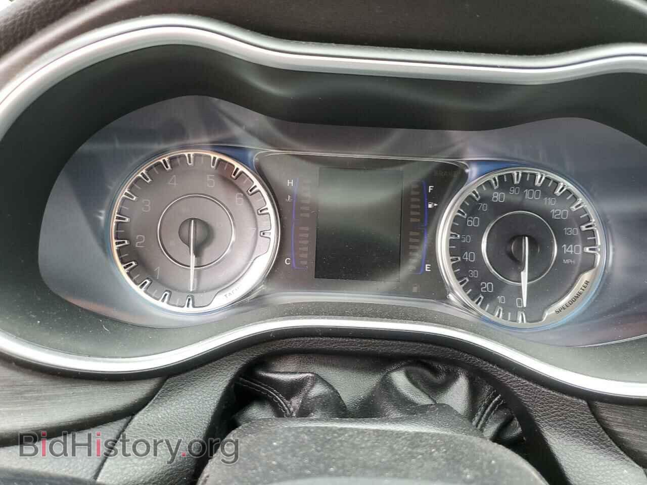 2016 CHRYSLER 200 - VIN: 1C3CCCAB5GN145560 - Фото 9