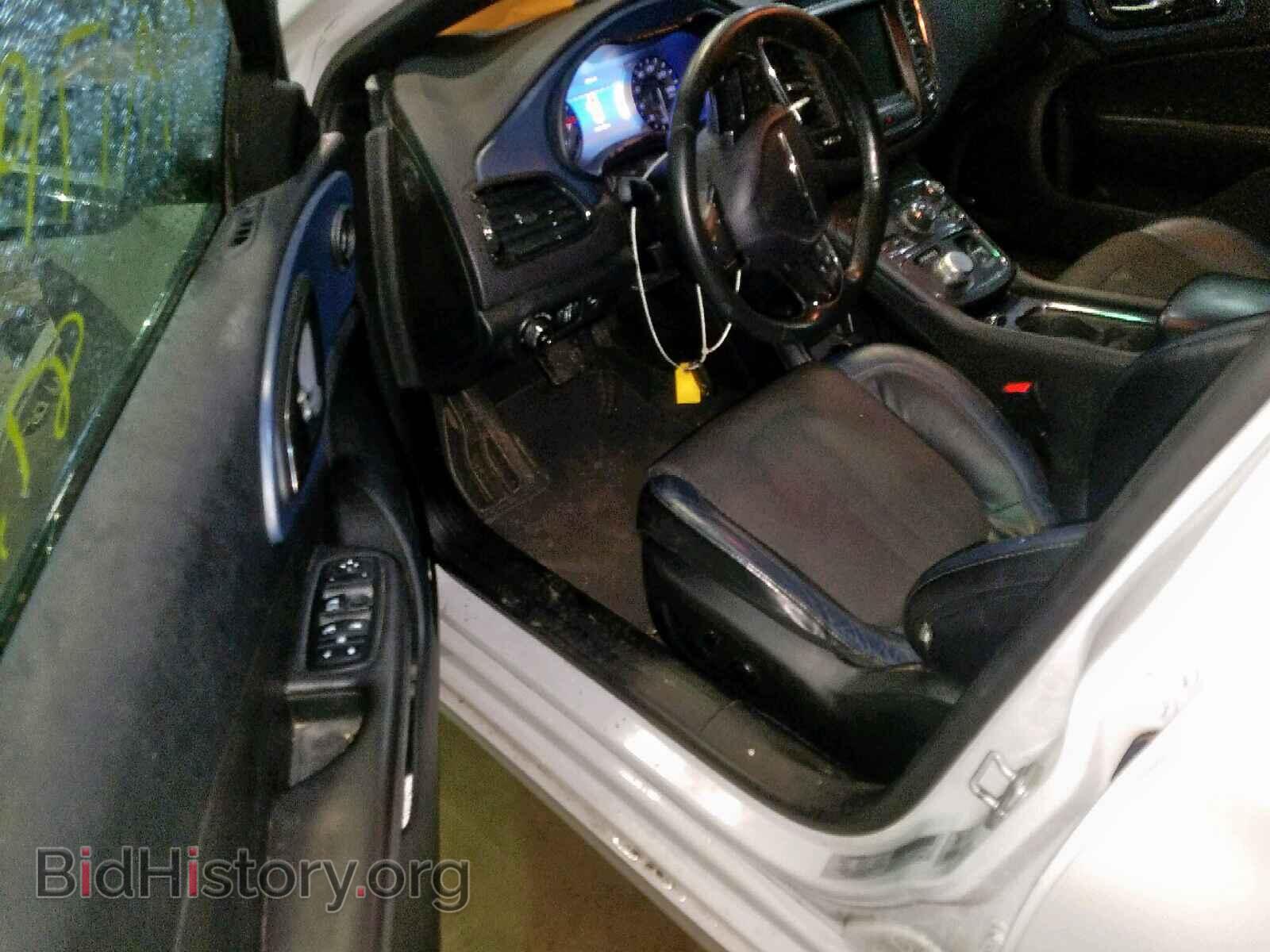 2015 CHRYSLER 200 - VIN: 1C3CCCBG2FN573000 - Фото 9