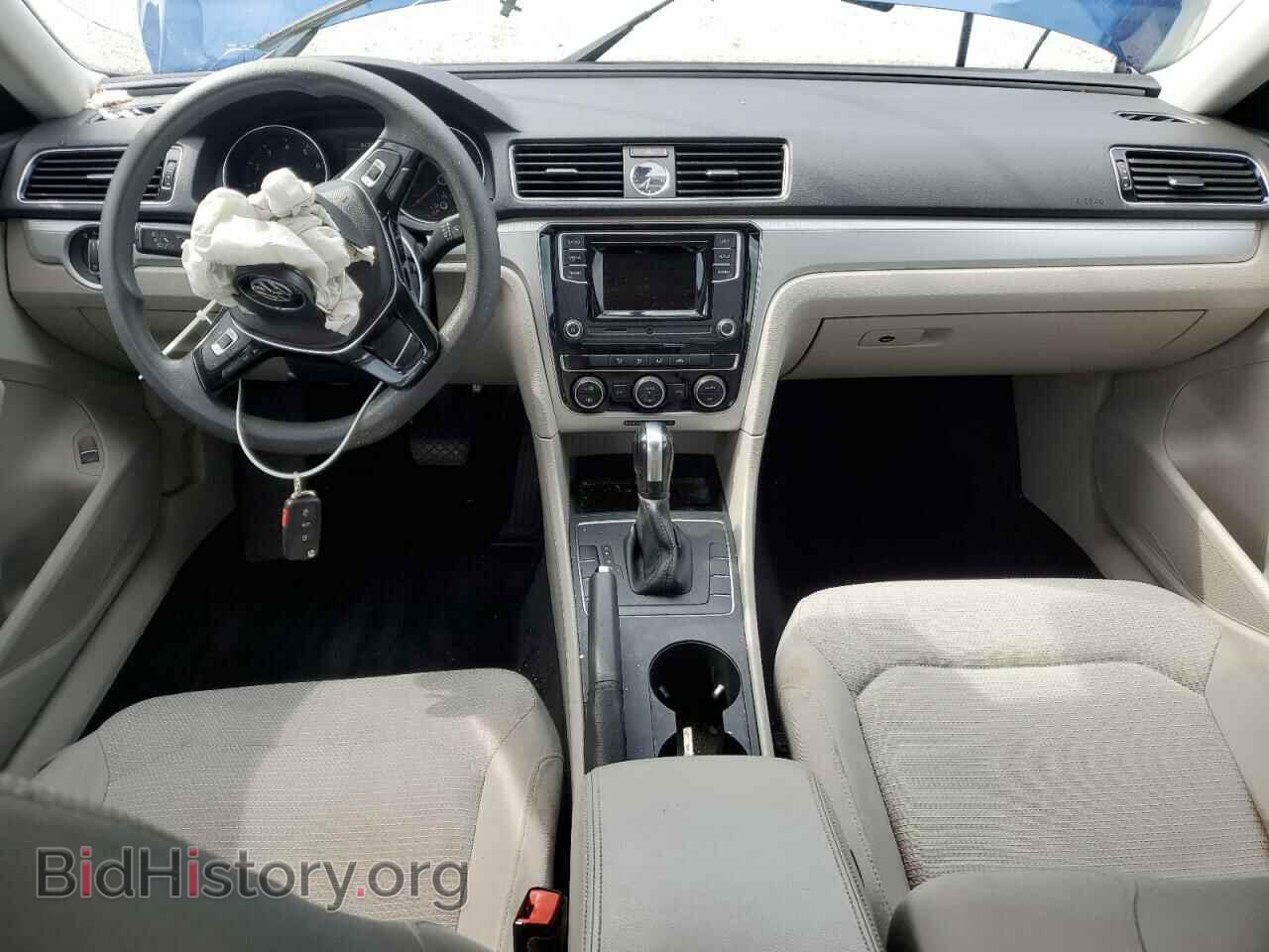 2017 VOLKSWAGEN PASSAT - VIN: 1VWAT7A37HC050253 - Фото 8