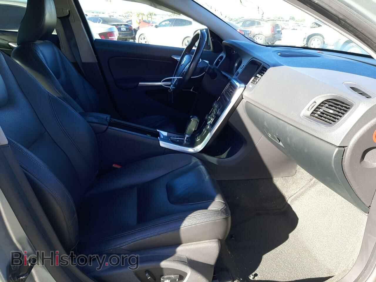 2011 VOLVO S60 - VIN: YV1902FH6B2000988 - Фото 5