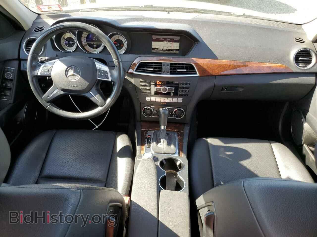 2013 MERCEDES-BENZ C-CLASS - VIN: WDDGF8AB3DR282847 - Фото 8