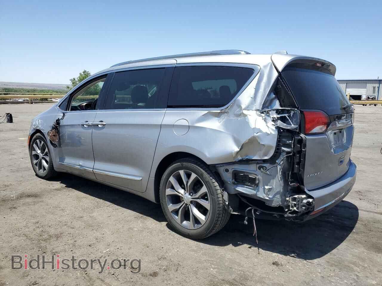 2017 CHRYSLER PACIFICA - VIN: 2C4RC1GG9HR798300 - Photo 2