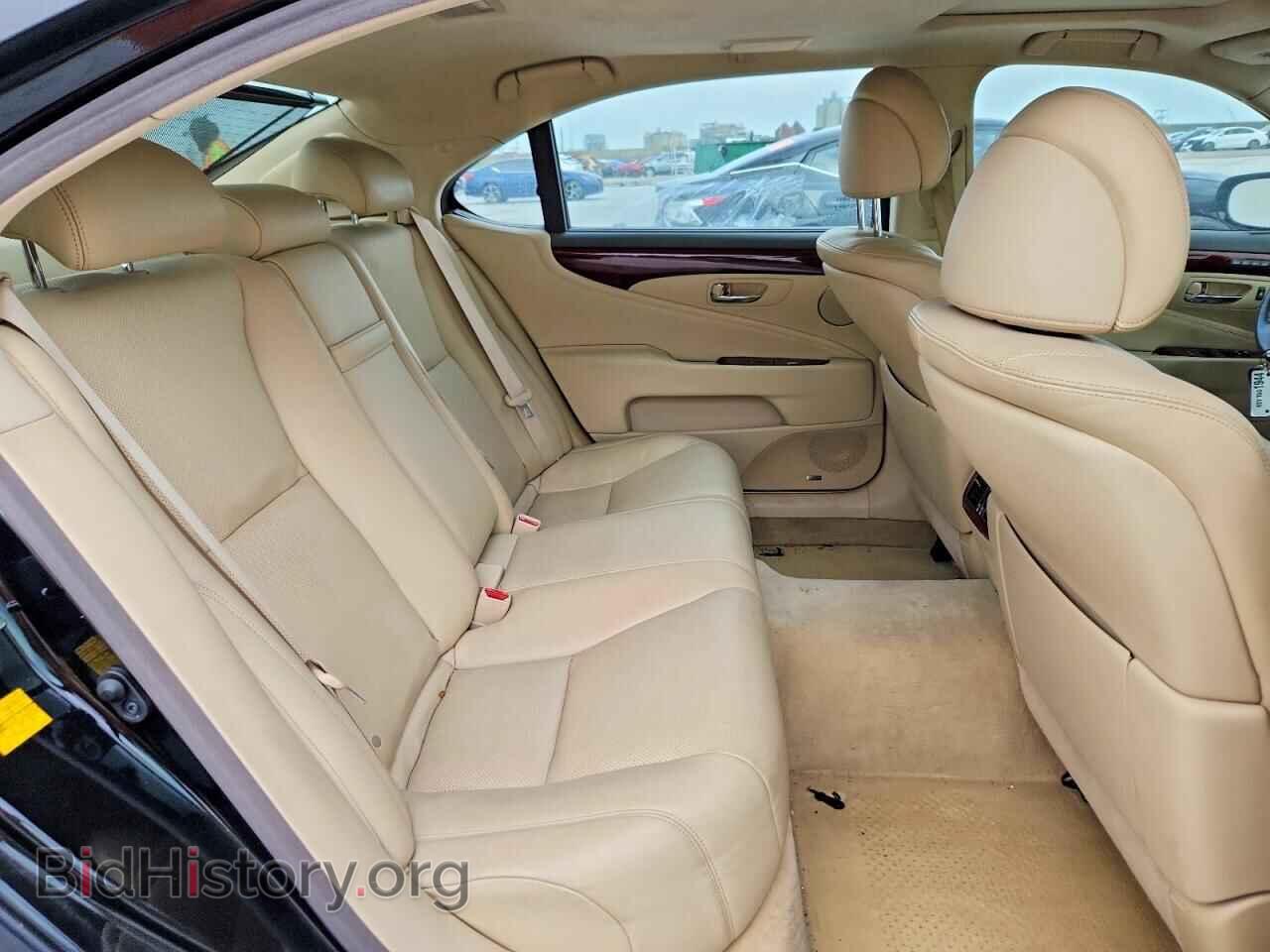 2012 LEXUS LS460 - VIN: JTHGL5EFXC5046201 - Photo 10