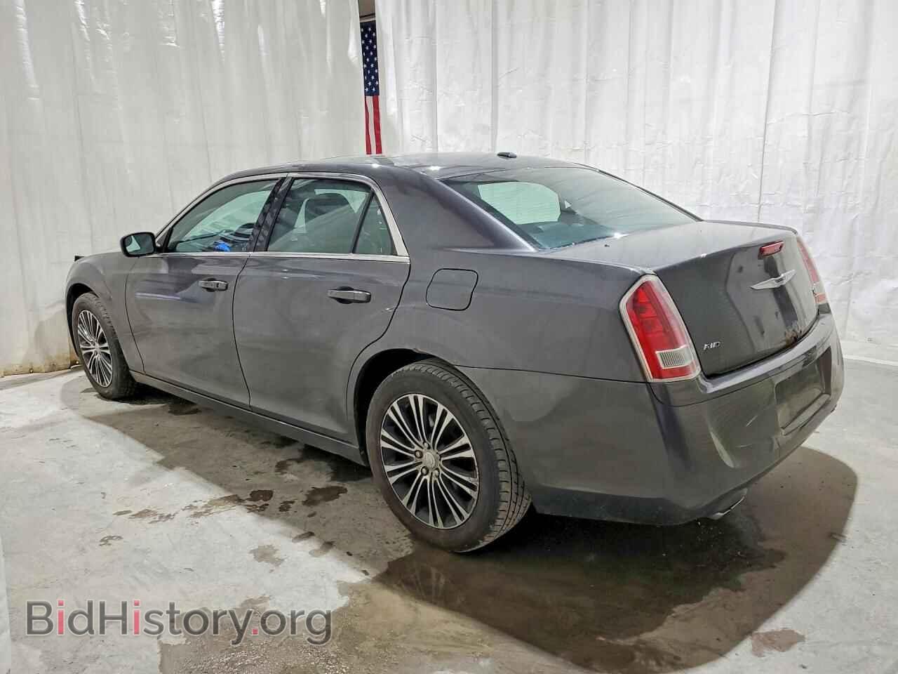 2014 CHRYSLER 300 - VIN: 2C3CCAGG0EH190323 - Photo 2