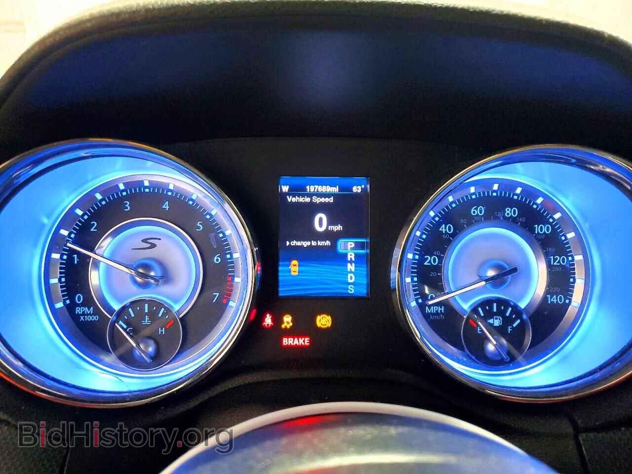 2014 CHRYSLER 300 - VIN: 2C3CCAGG0EH190323 - Photo 9