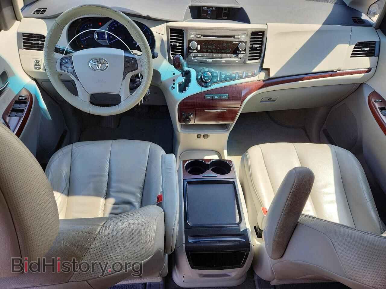2011 TOYOTA SIENNA - VIN: 5TDYK3DC6BS171211 - Фото 8
