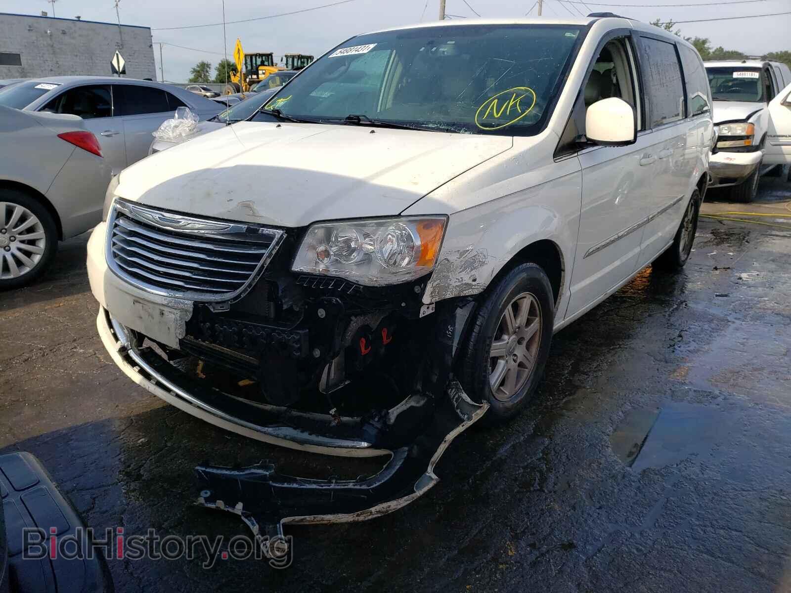 2013 CHRYSLER MINIVAN - VIN: 2C4RC1BG2DR525426 - Фото 2