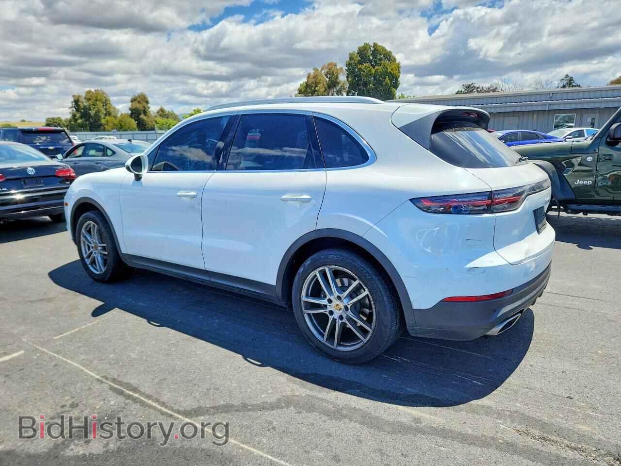 2019 PORSCHE CAYENNE - VIN: WP1AA2AY1KDA12914 - Photo 2