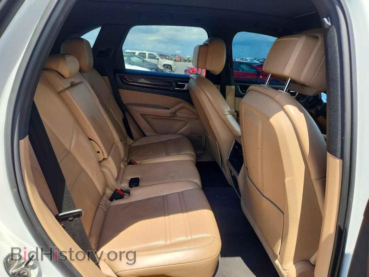 2019 PORSCHE CAYENNE - VIN: WP1AA2AY1KDA12914 - Photo 11