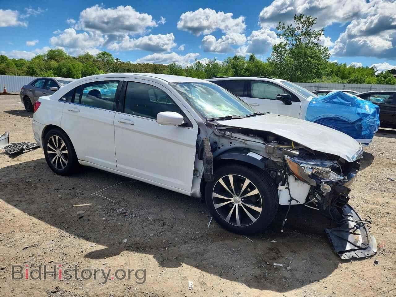 2013 CHRYSLER 200 - VIN: 1C3CCBBG7DN715848 - Photo 4