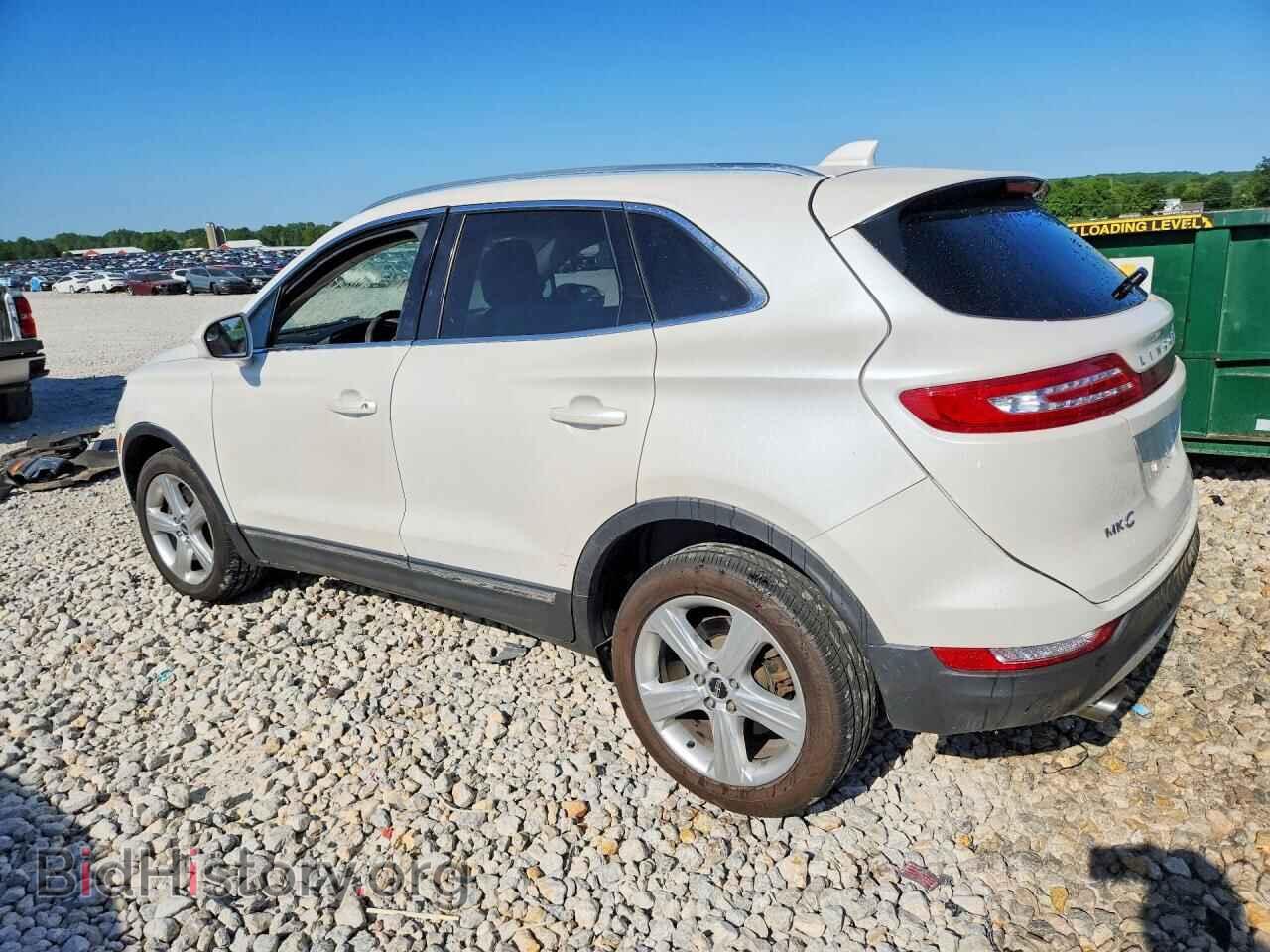 2017 LINCOLN MKC - VIN: 5LMCJ1D96HUL44566 - Photo 2