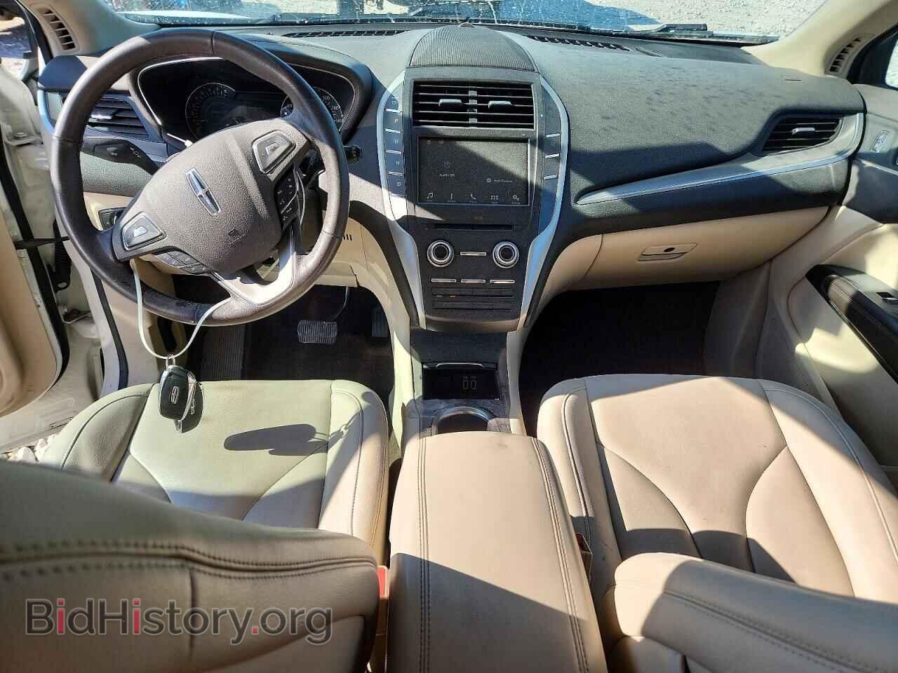 2017 LINCOLN MKC - VIN: 5LMCJ1D96HUL44566 - Photo 8
