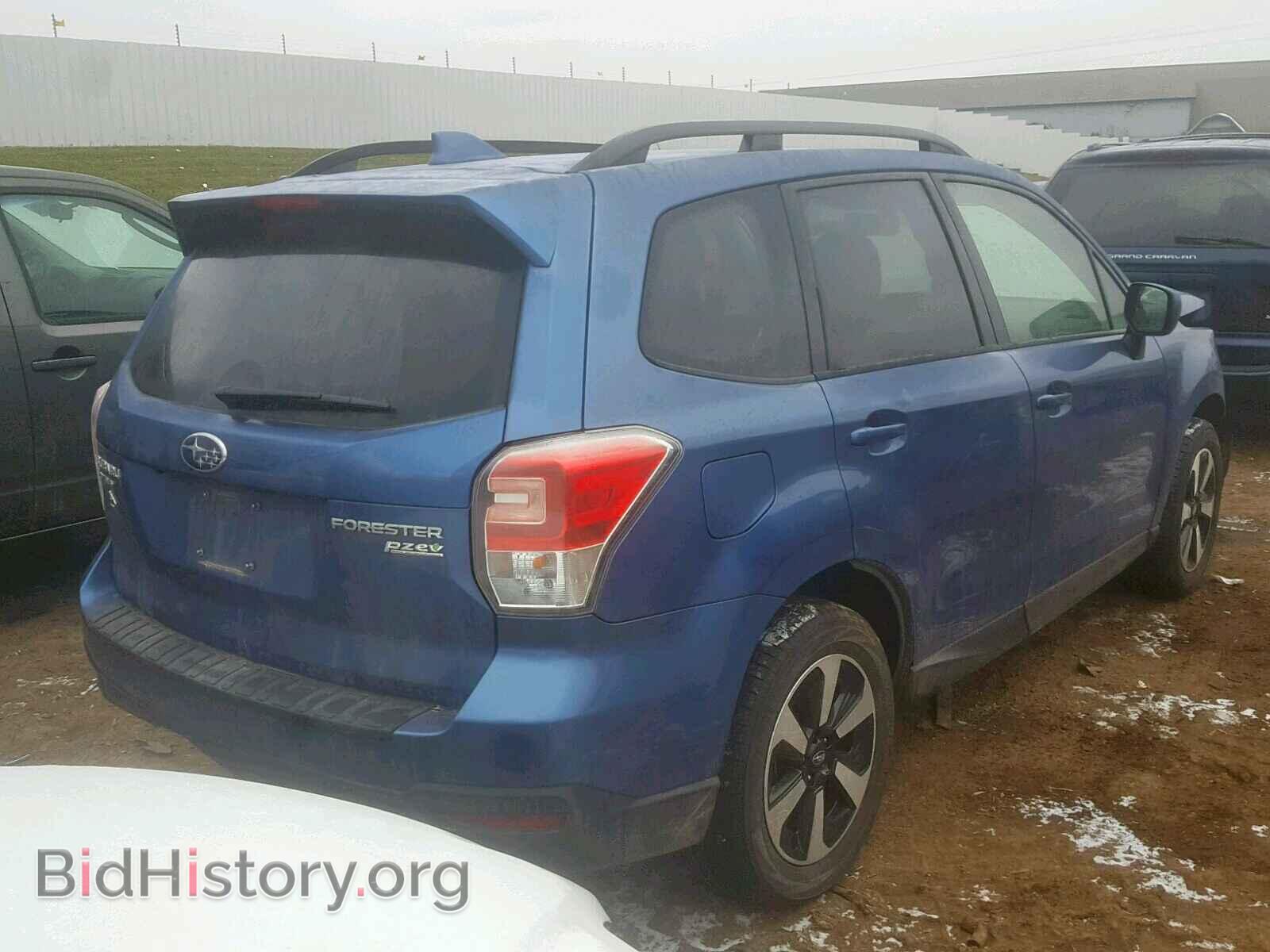 2017 SUBARU FORESTER - VIN: JF2SJAEC9HH482044 - Фото 4