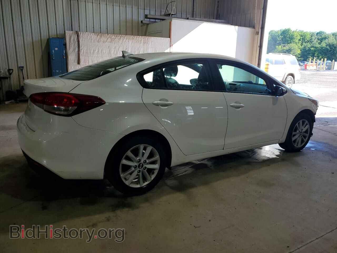 2017 KIA FORTE - VIN: 3KPFL4A79HE023414 - Фото 3