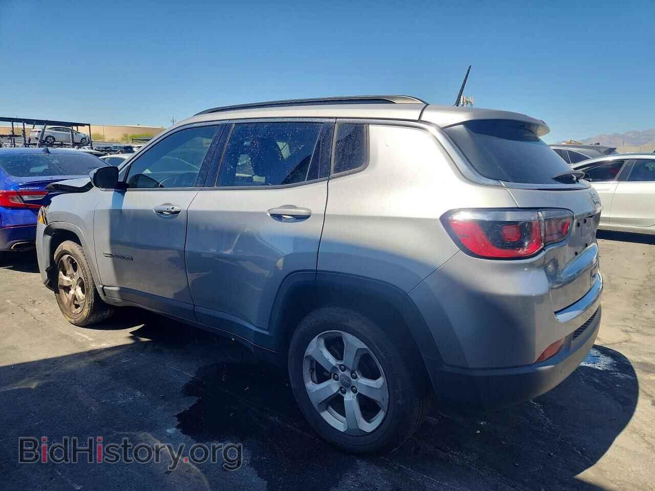 2018 JEEP COMPASS - VIN: 3C4NJCBB2JT368882 - Фото 2