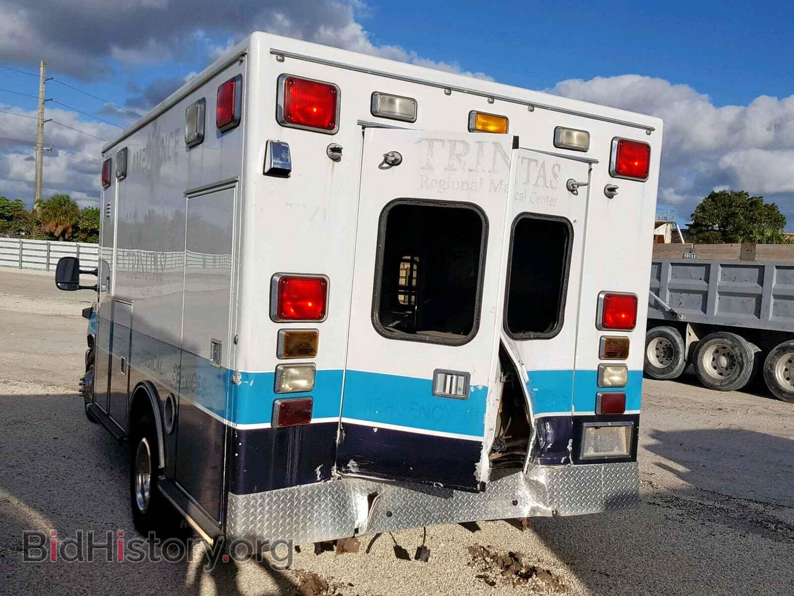 2010 FORD ECONOLINE - VIN: 1FDWE3FP8ADA40138 - Photo 3