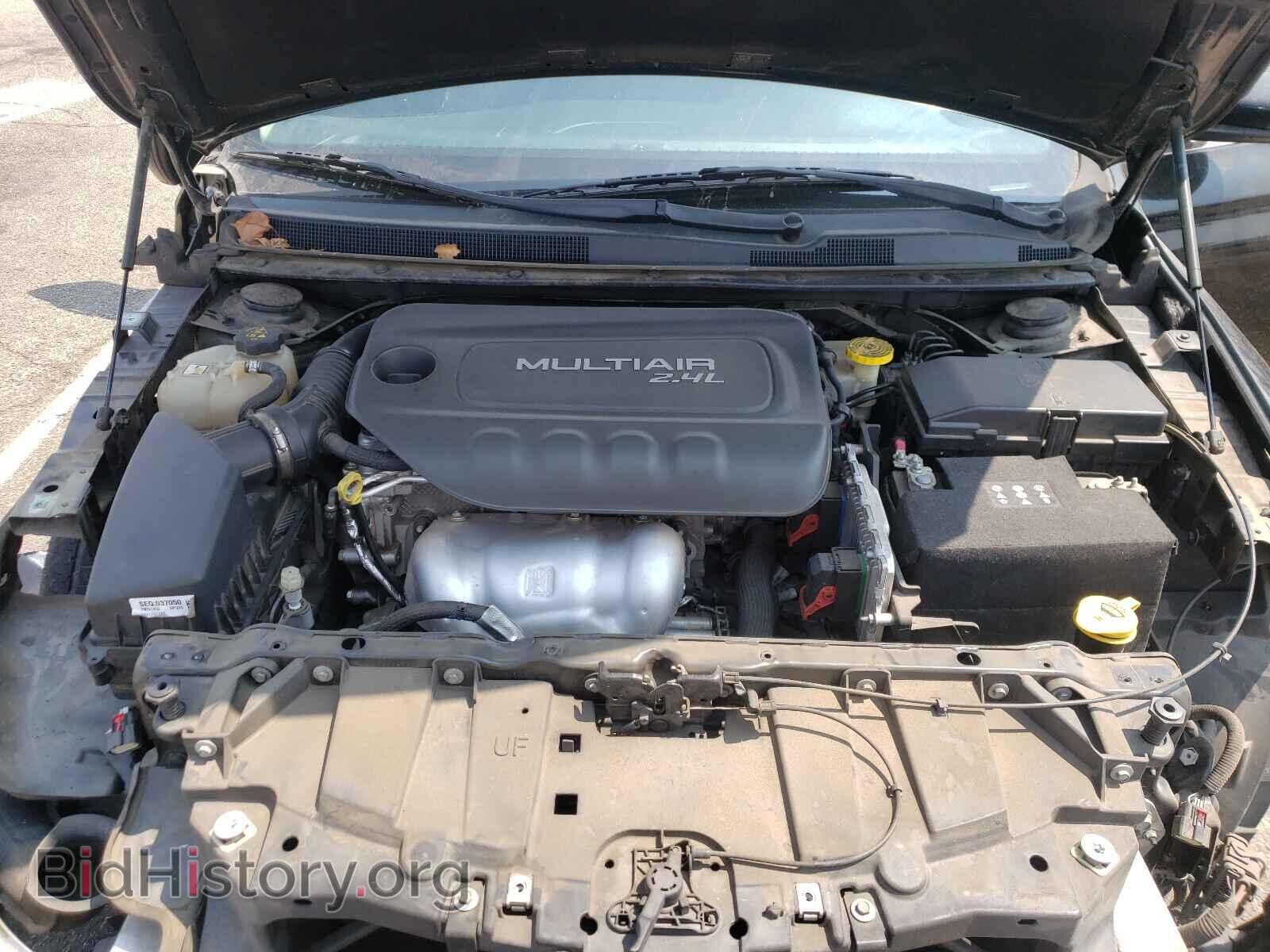 2015 CHRYSLER 200 - VIN: 1C3CCCAB3FN721452 - Фото 7