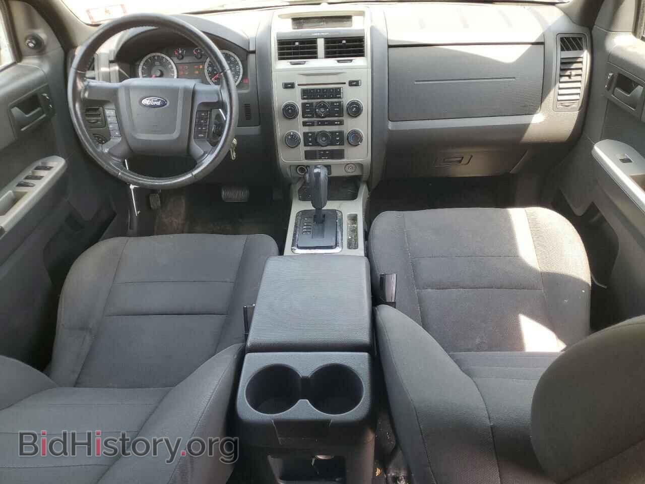 2010 FORD ESCAPE - VIN: 1FMCU0D79AKB52210 - Фото 8