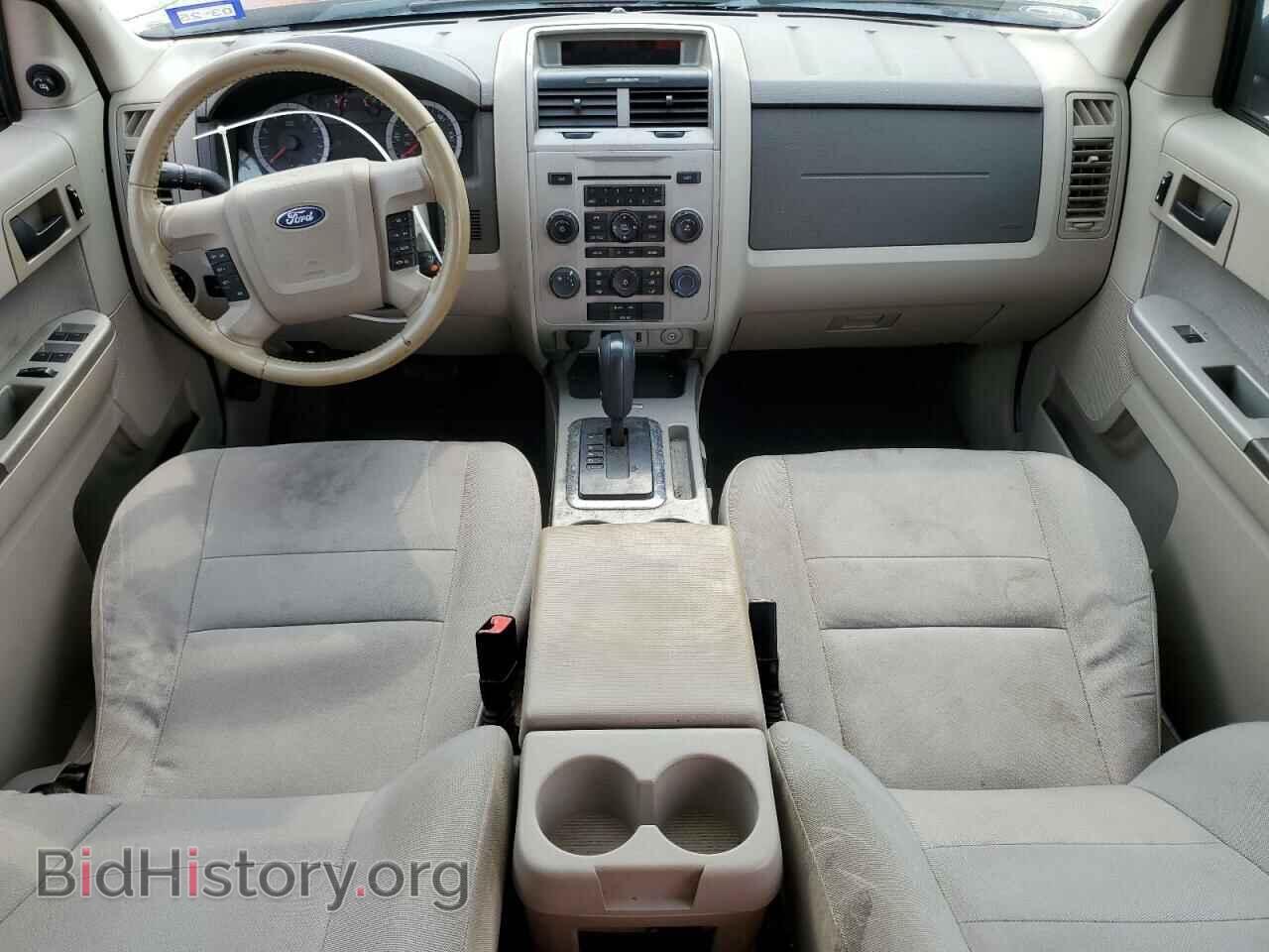 2011 FORD ESCAPE - VIN: 1FMCU0D73BKB59137 - Фото 8