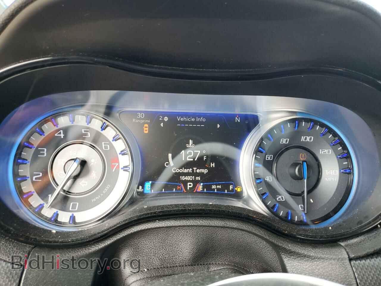 2016 CHRYSLER 300 - VIN: 2C3CCABG4GH144830 - Фото 9