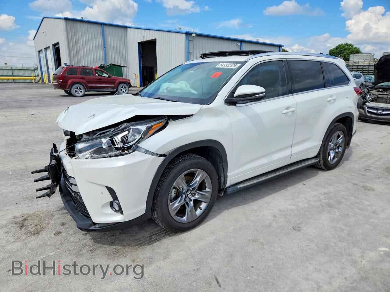 Фотография 5TDYZRFH8HS200451 - TOYOTA HIGHLANDER 2017