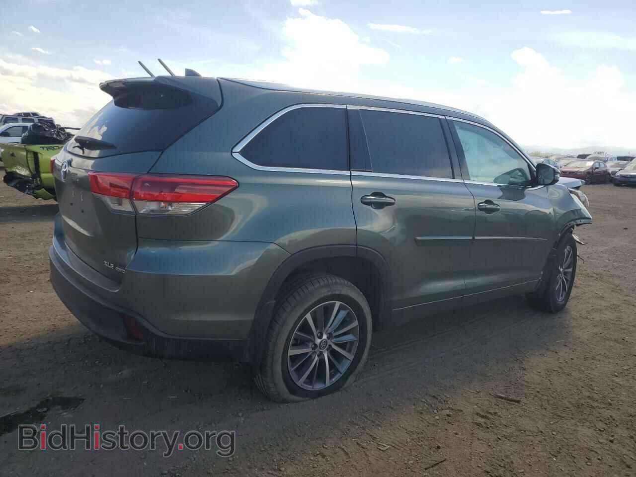 2018 TOYOTA HIGHLANDER - VIN: 5TDJZRFH0JS900357 - Фото 3