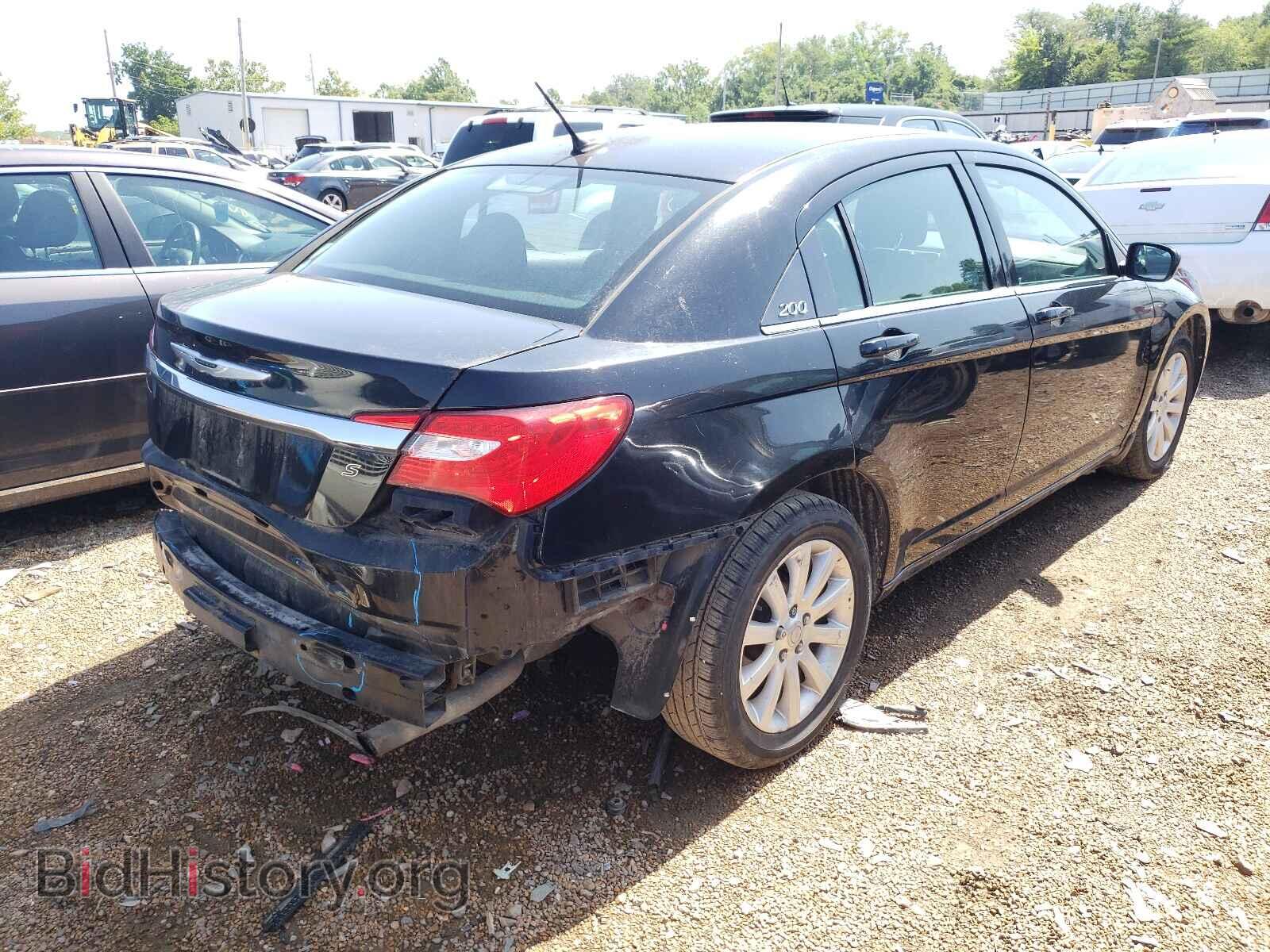 2012 CHRYSLER 200 - VIN: 1C3CCBBB4CN278264 - Фото 4