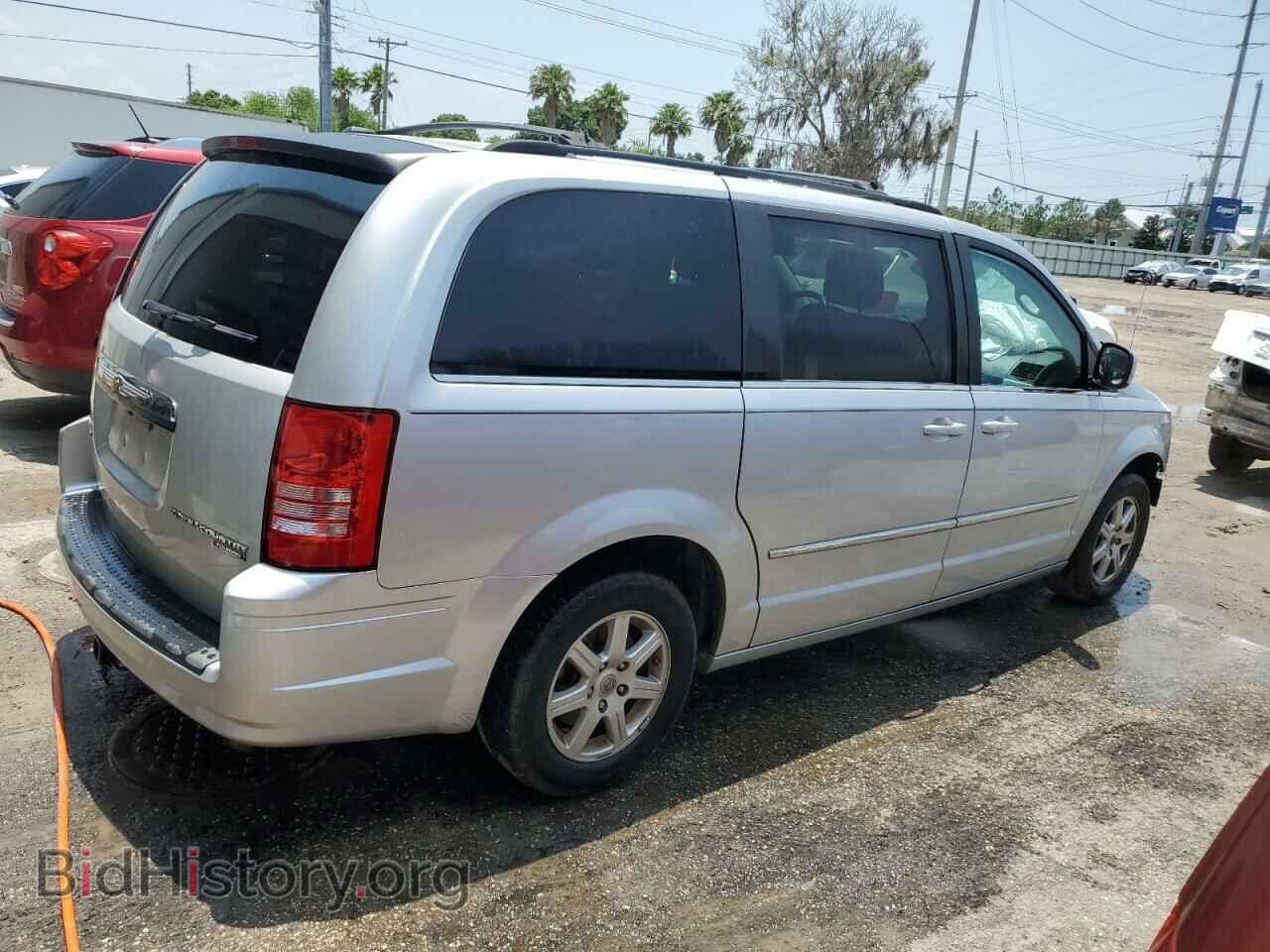 2010 CHRYSLER MINIVAN - VIN: 2A4RR8D16AR320620 - Photo 3