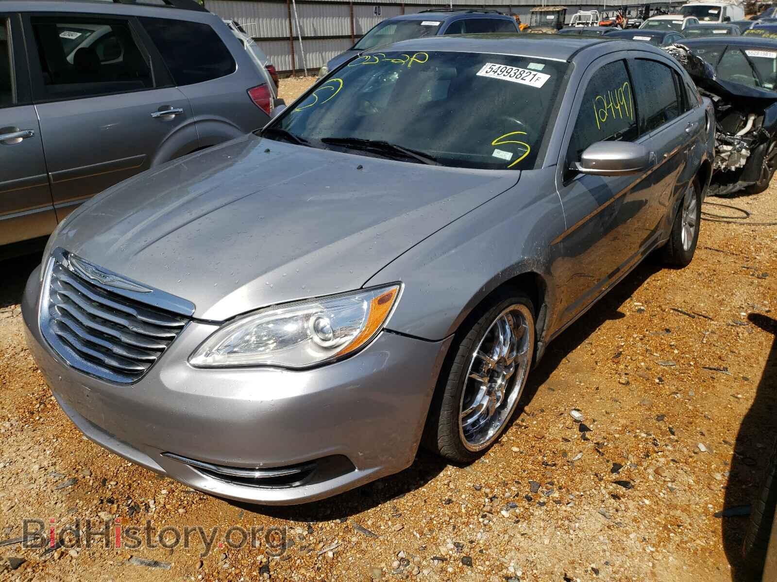 2014 CHRYSLER 200 - VIN: 1C3CCBBG4EN115077 - Фото 2