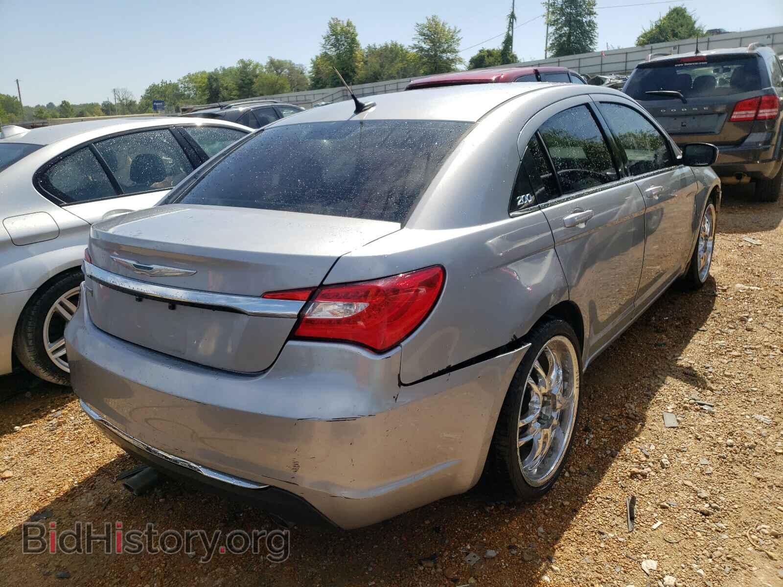 2014 CHRYSLER 200 - VIN: 1C3CCBBG4EN115077 - Фото 4