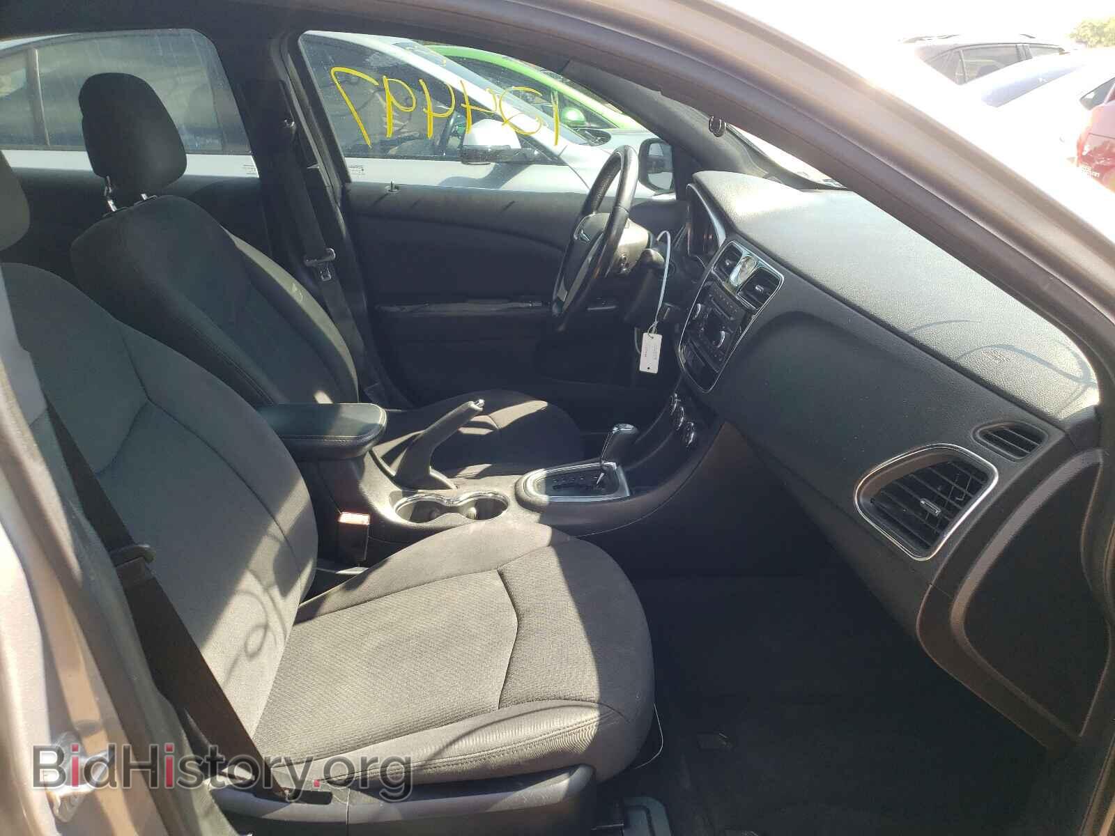 2014 CHRYSLER 200 - VIN: 1C3CCBBG4EN115077 - Фото 5