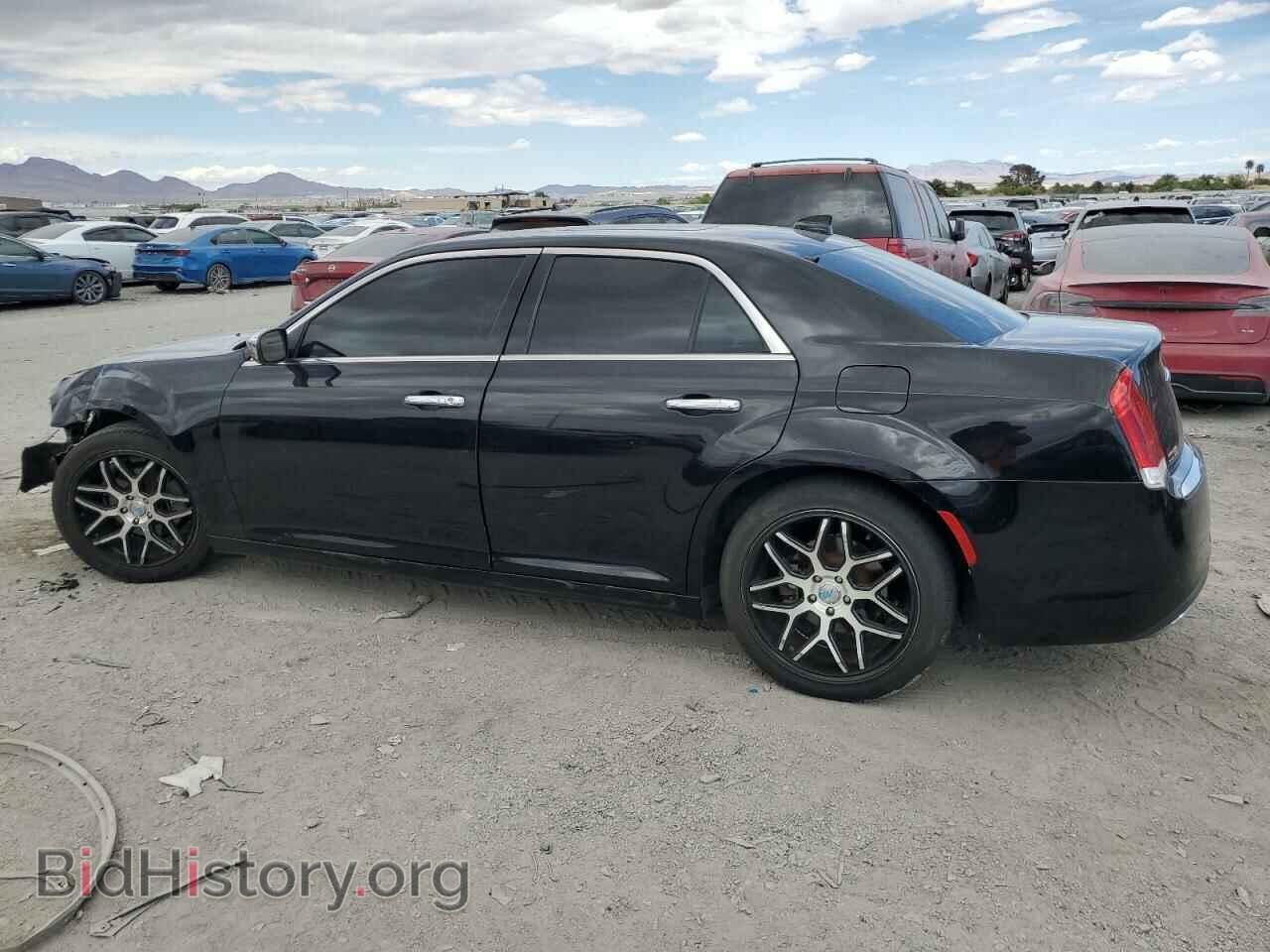 2016 CHRYSLER 300 - VIN: 2C3CCAEG4GH116540 - Фото 2